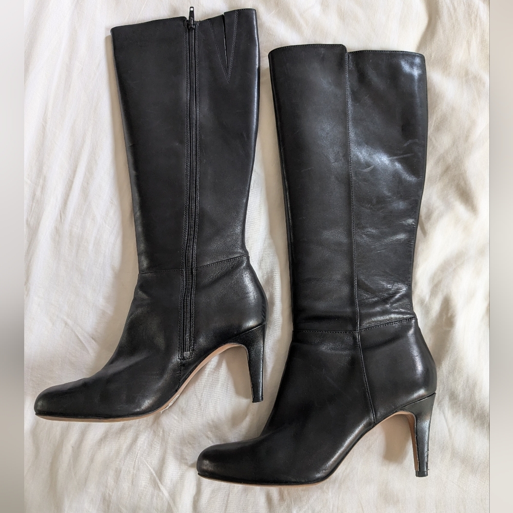 Clark's Size 9 Black Leather Knee-High Boots
